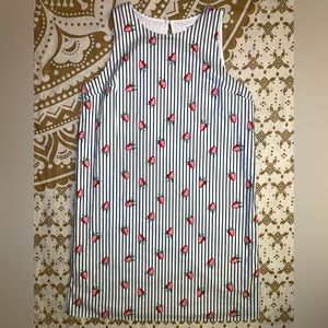 Strawberry shift dress 🍓 🍓🍓